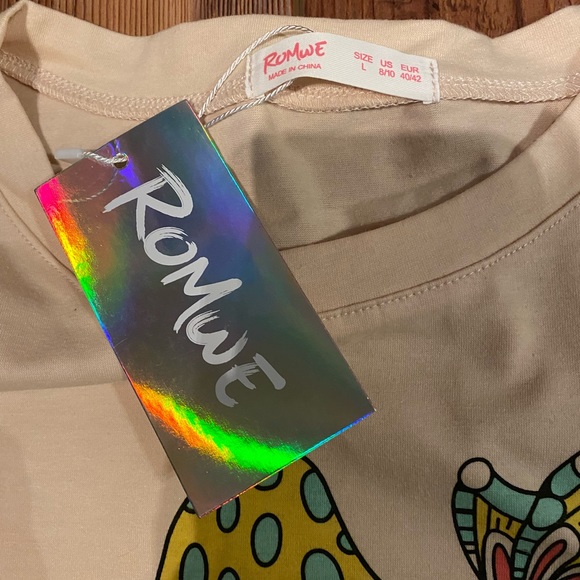 Mushroom Crop Top Tee - Picture 3 of 3